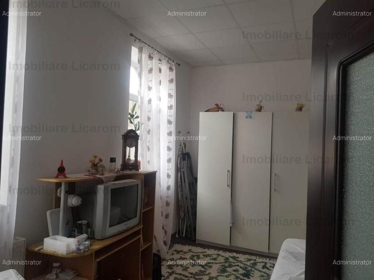 Apartament cu 2 camere semidecomandat în Brașovul Vechi - 8