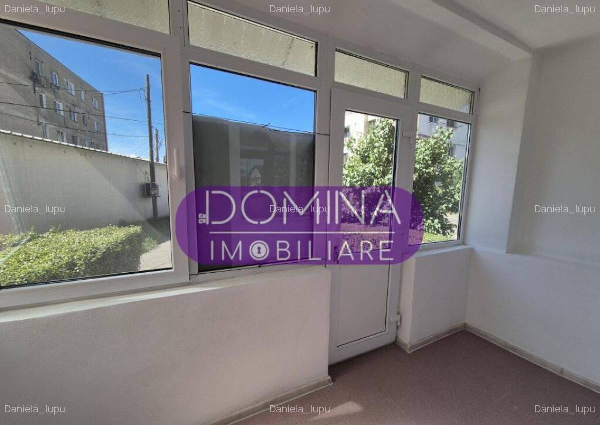 Spa?iu comercial, Ale. N.Titulescu, col? cu str. Minerilor - 7