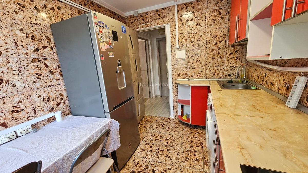 Apartament de vanzare in Galati, Micro 40 - 2 camere, 38 mp - 4
