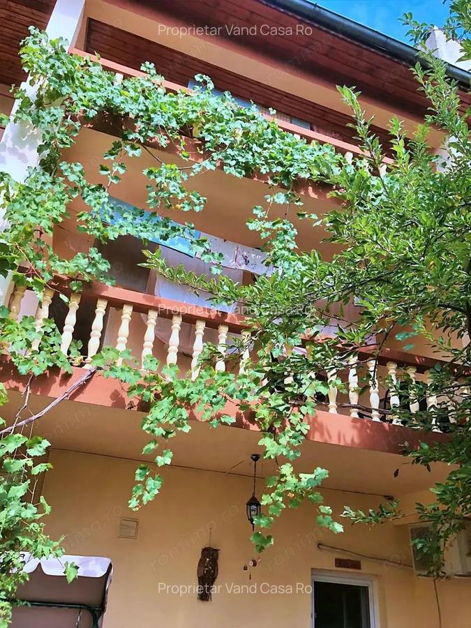 Vila P+2 cu 4 Apartamente / Spa?iu Comercial PROPRIETAR - 18