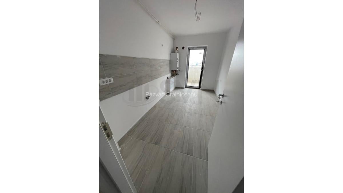 REA1022547 Apartament NOU 2 camere - Loc de parcare si boxa inclusa in pret - 8