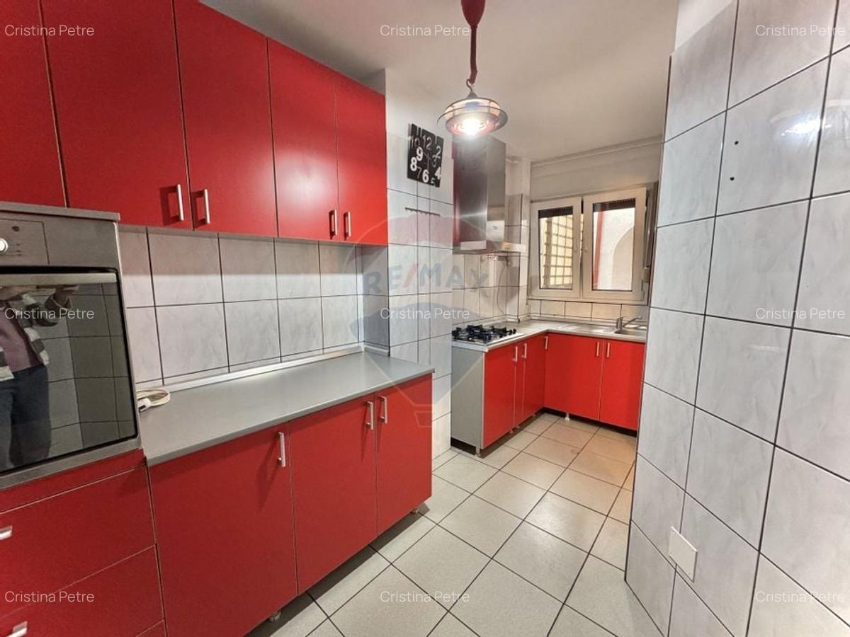 Casa / Vila cu 7 camere de vanzare in zona Domenii - 5 Casa / Vila cu 7 camere de vanzare in zona Domenii - 5