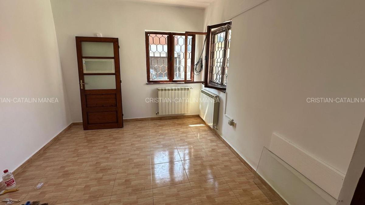 Casă de închiriat în zona Faleza Nord - 4
