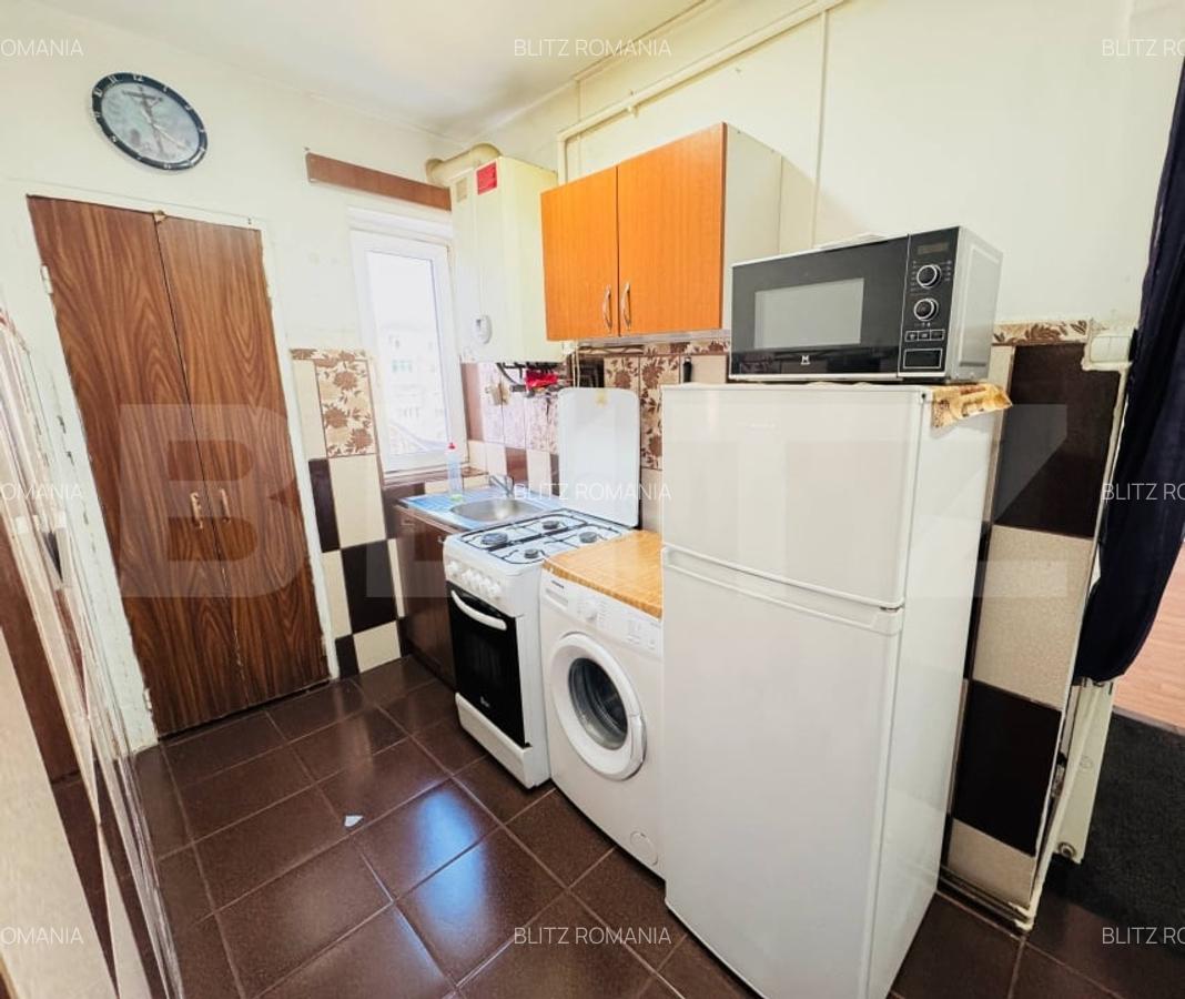Apartament cu 2 camere, 40 mp - zona Vasile Aaron - 6