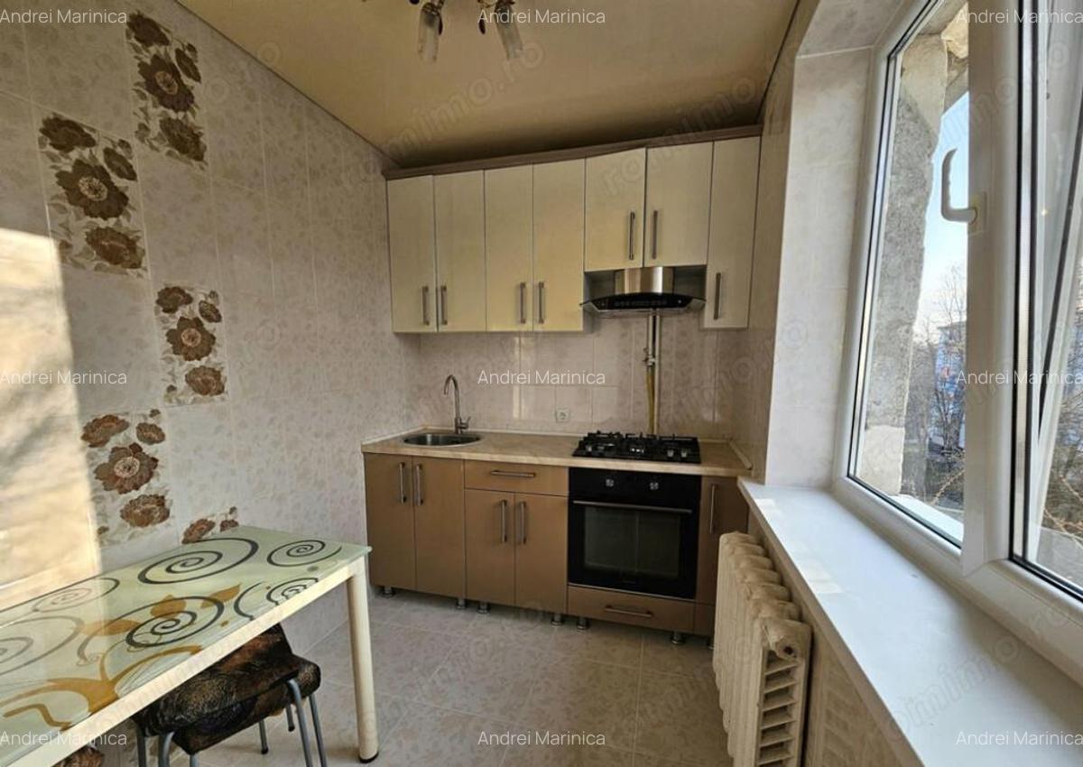 3 camere de vanzare Piata Romana - 5