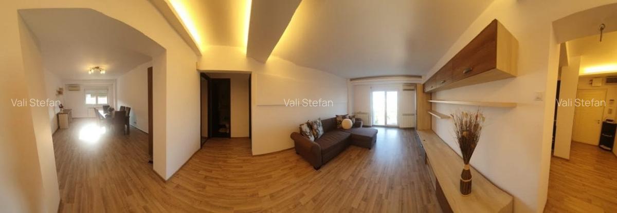 Inchiriere 4 camere Bd. Libertatii - 10