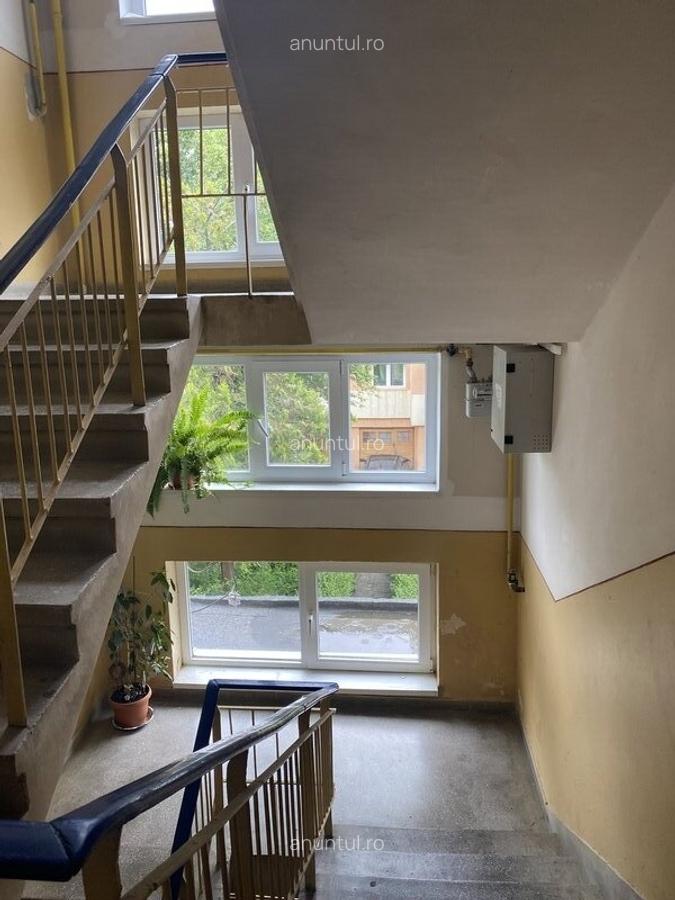 Pitesti, Exercitiu, langa liceul Ion Barbu - 2