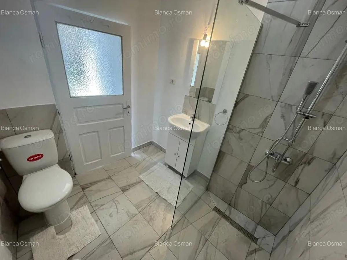 Vanzare proprietate in Novaci - langa supermarket Penny - 10