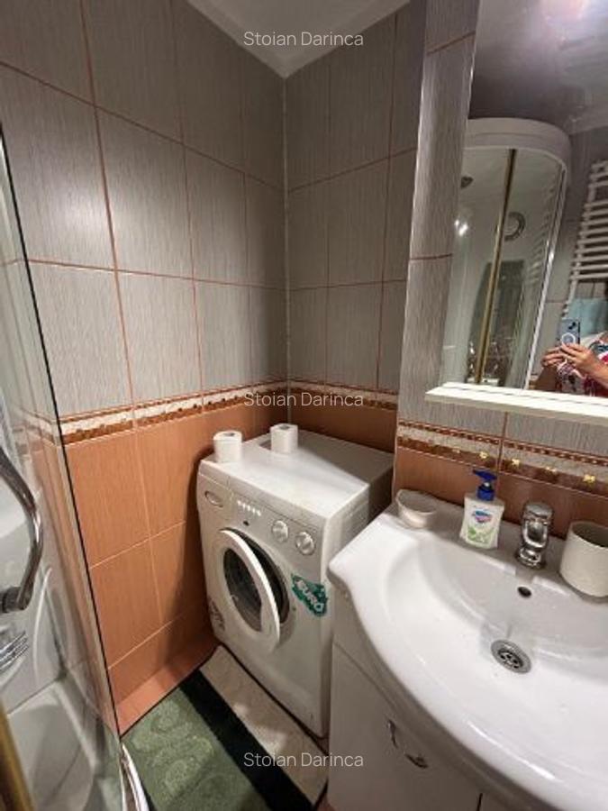 Inchiriez apartament cu doua camere decomandat, zona Lipovei - 5