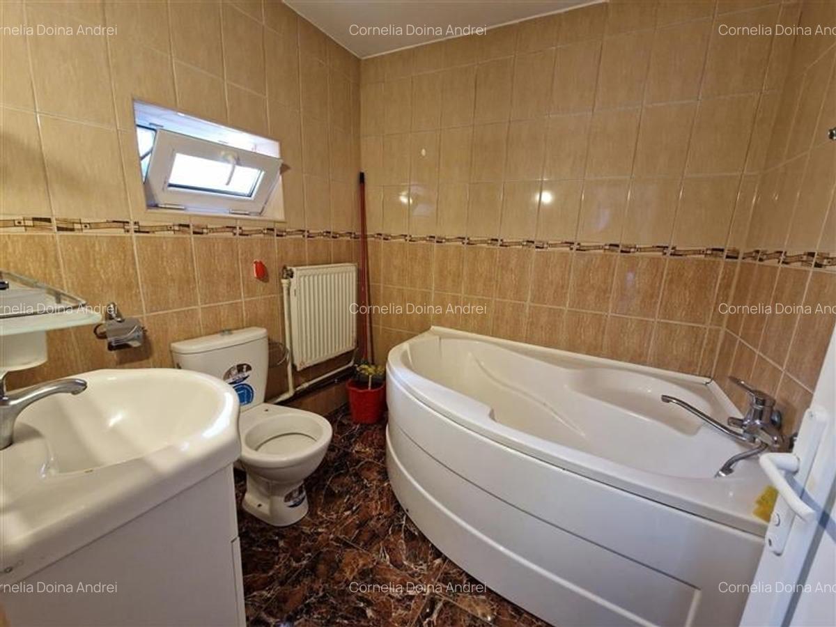 Casa pe sol,pretabila - cabinet, gradinita, locuinta -  Liceul Fratii Buzesti - 4