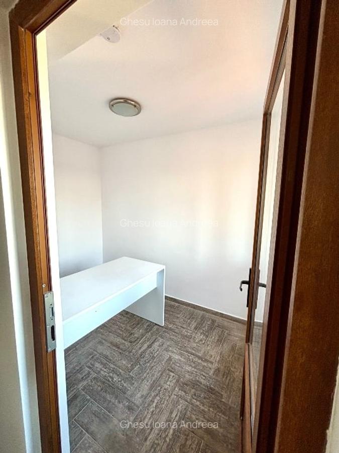 Casă pentru sediu firmă – 205 mp, Sector 4, panouri solare și loc parcare - 8