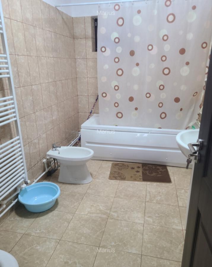 Casa de vanzare in Dobroteasa - 6