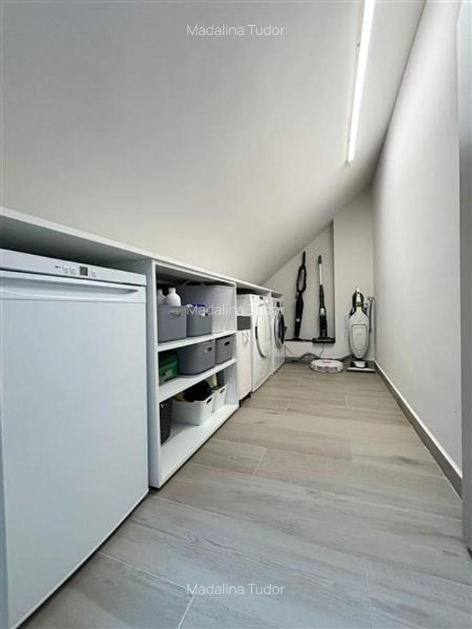 PENTHOUSE EXCLUSIVIST CU VIEW SI ACCES DIN LIFT , TRACTORUL , BRASOV - 16