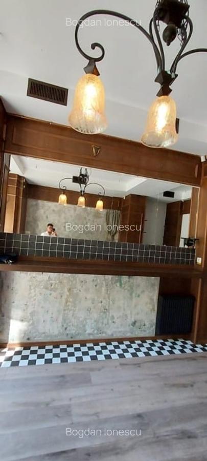 Ateneul Român - Spațiu comercial ultracentral 35+15 mp  (0729803419) - 3