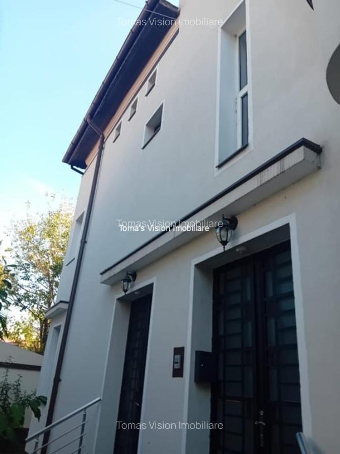 Vanzari Apartamente 3 Camere Piata Victoriei - 1