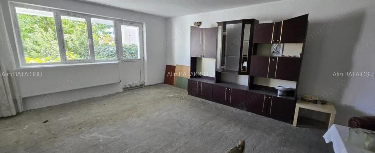 Casa de vanzare Strada Grivi?ei, Targu Jiu - 12 Casa de vanzare Strada Grivi?ei, Targu Jiu - 12