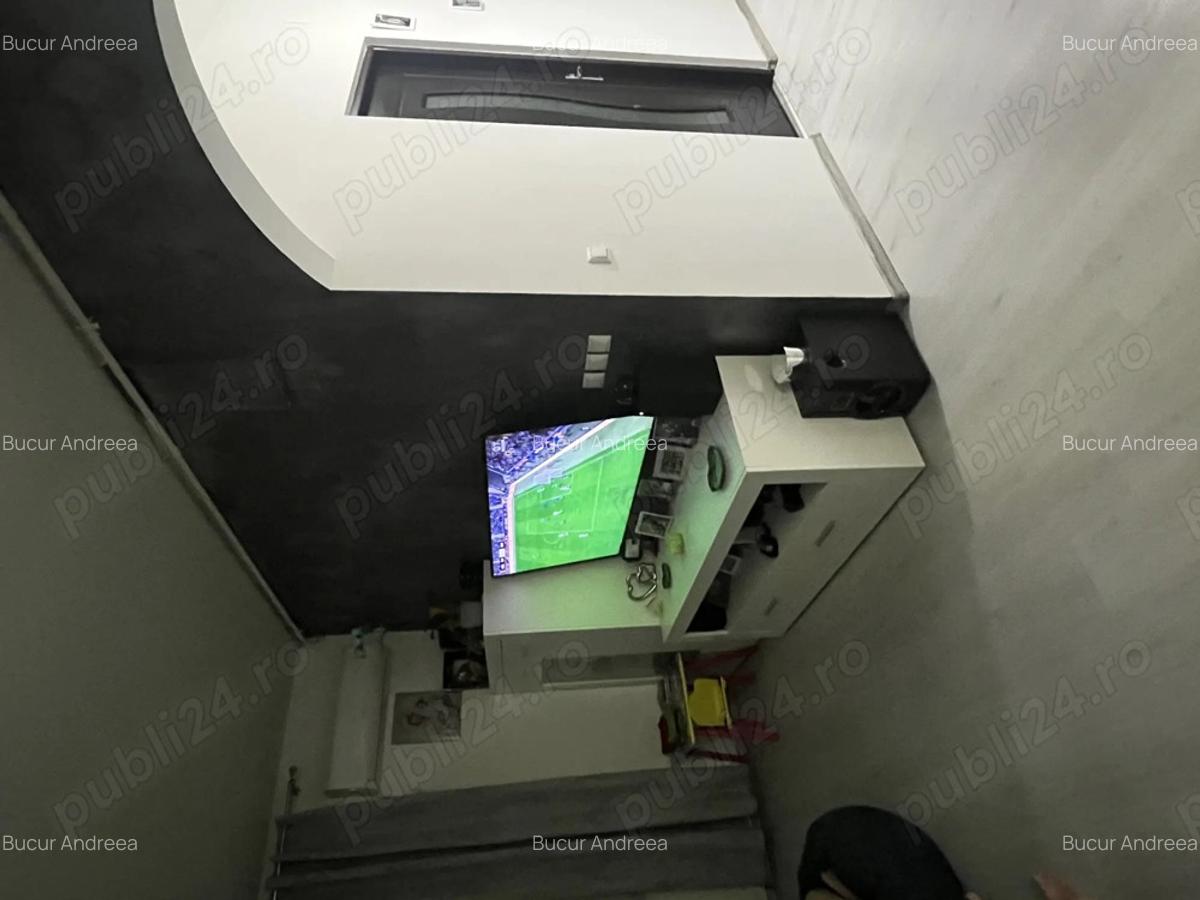 Apartament de vanzare - 2