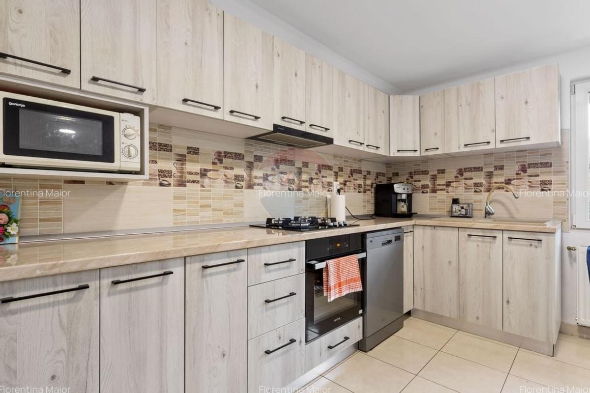 Apartament cu 3 camere la casa de vanzare in Bujac 0%Comision - 3