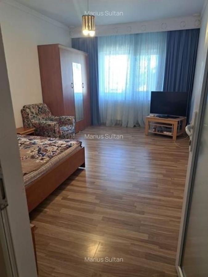 Garsonieră decomandată, mobilată în Răcădău - 3
