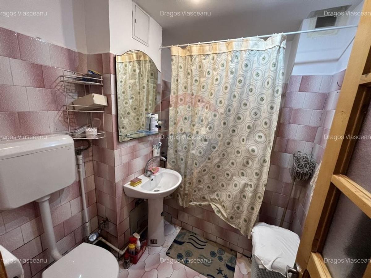 Apartament de vanzare in Campulung - Etajul 1 - 9