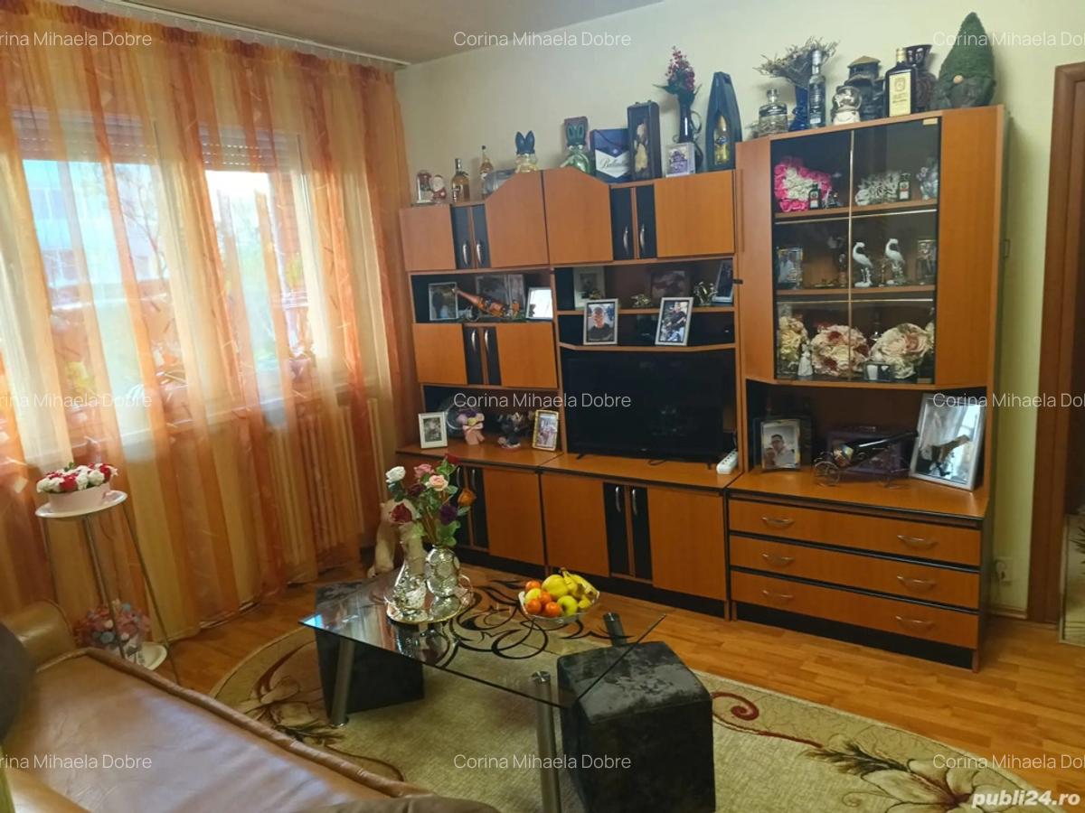 Vand Ap 2 camere Ora? Hunedoara bulevardul Dacia zona Centrala - 2