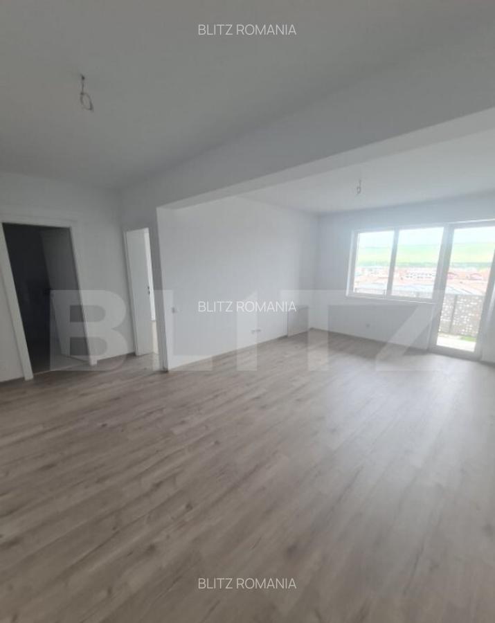 Apartament finisat, finisaje noi, semidecomandat, 2 camere - 3