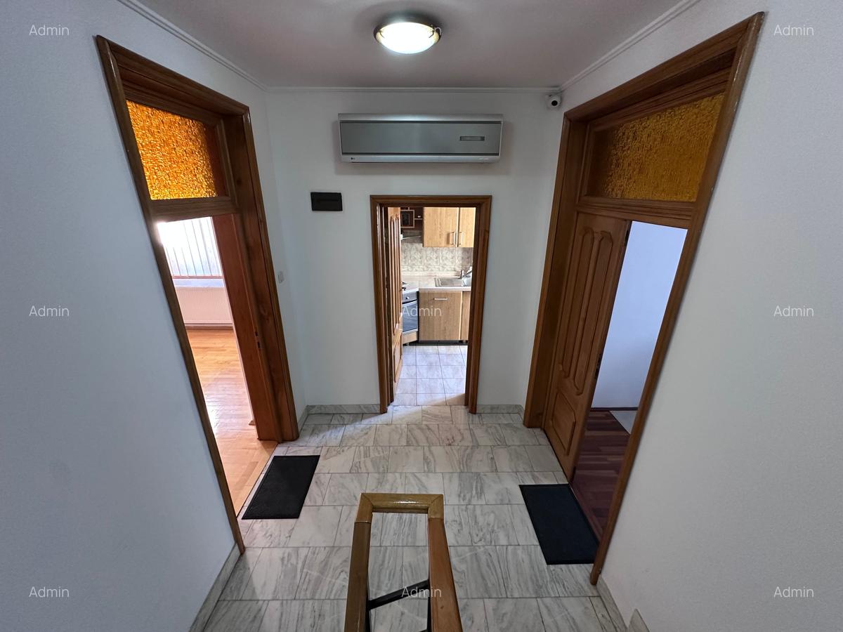 Vila individuală P+2+M.Construita în 2005 - 10