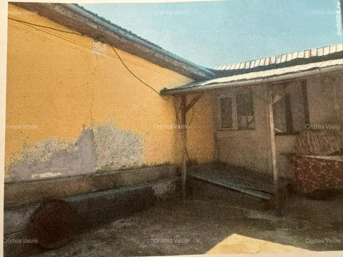 Vand casa batraneasca - 3 Vand casa batraneasca - 3