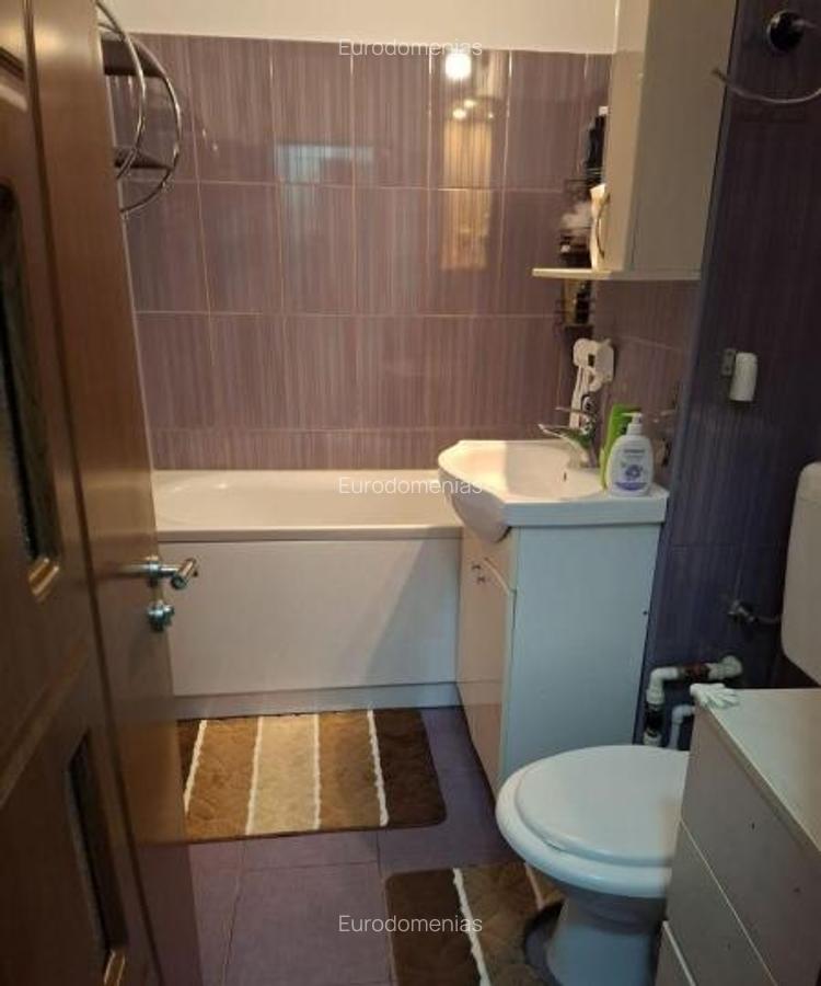 TOMIS 3, APARTAMENT 3 CAMERE, MOBILAT-UTILAT, CENTRALA GAZE,ETAJ 2 DIN 4 - 8