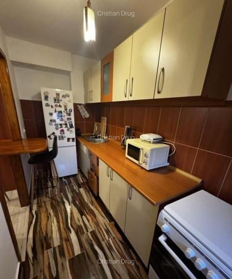 Garsonieră decomandată în Nerva Traian - 6