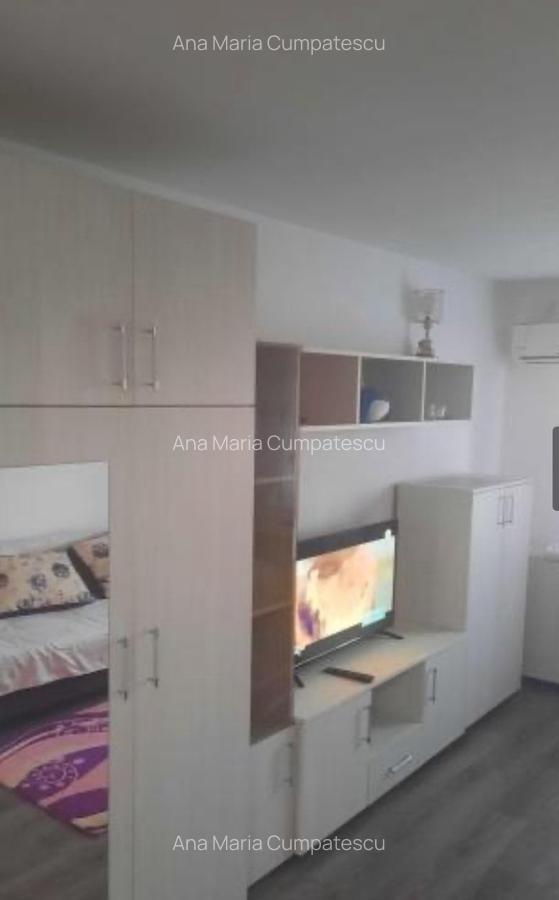 Închiriem garsonieră zona Poarta 6 mobilată utilată 22 mp - 2