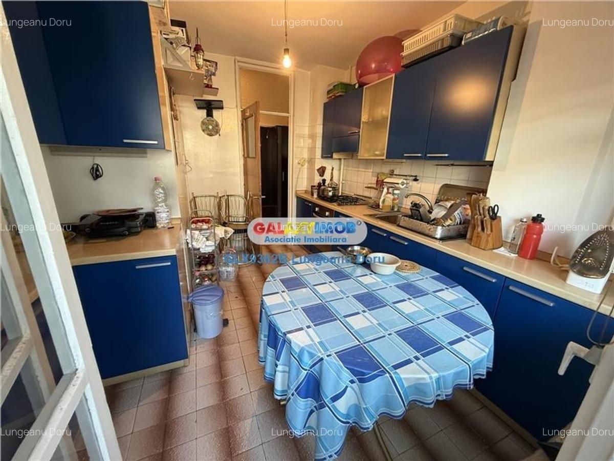 2 camere decomandat, P-ta Alba Iulia, Bd. Burebista - 11