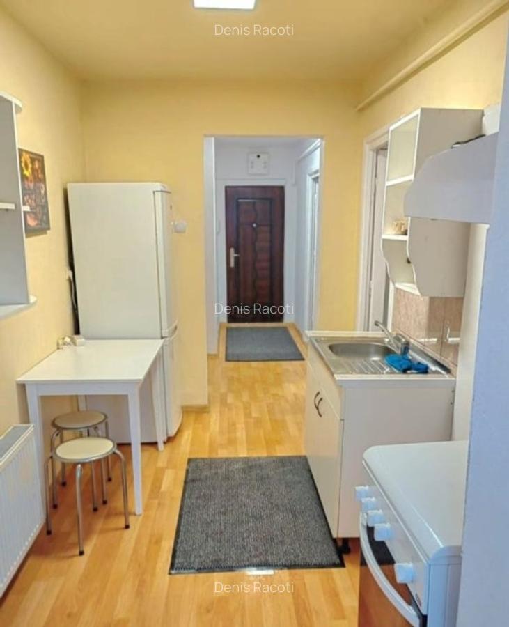 Apartament  2 camere decomandate , 50mp, zona Donath - 3