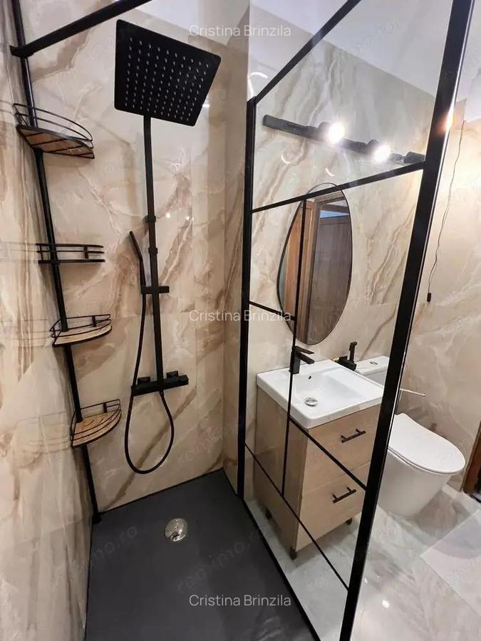 De vanzareapartament 2 camere zona Domenii sect.1 - 4