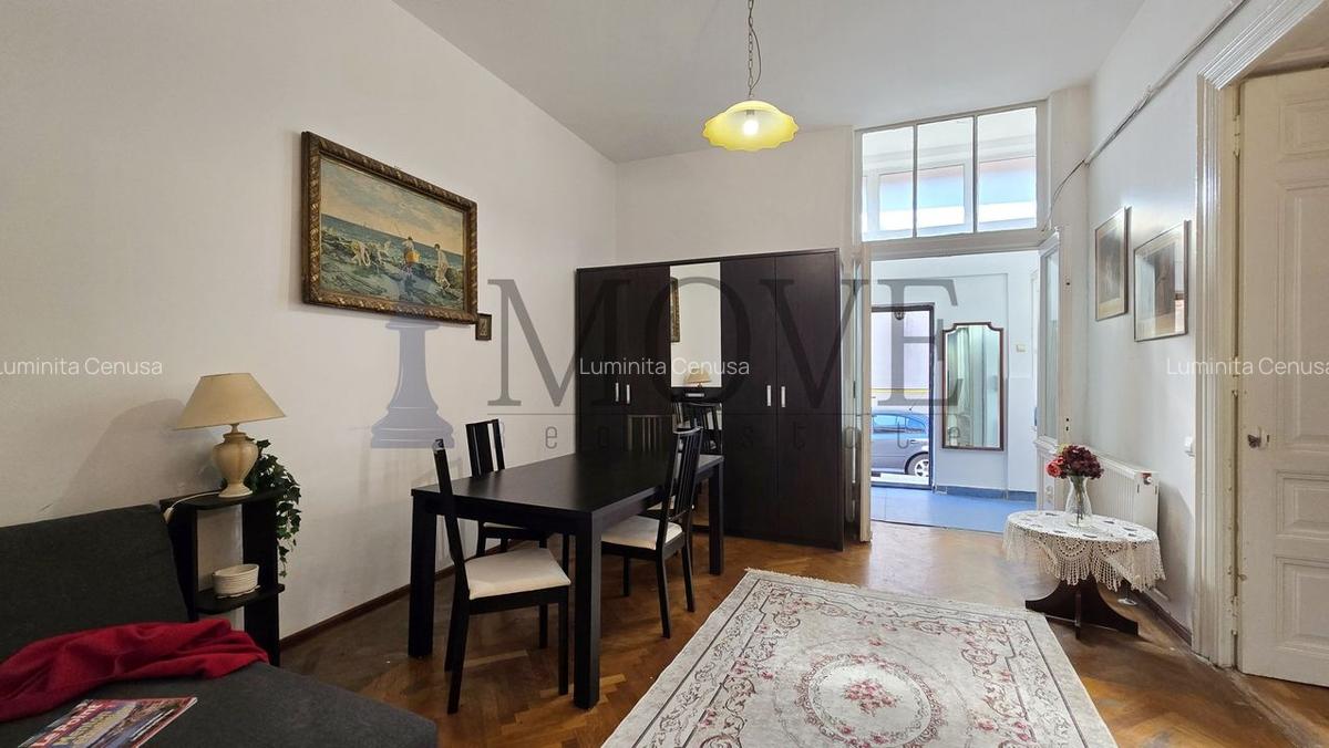 Casa Parter + Demisol în Piata Romana - 24