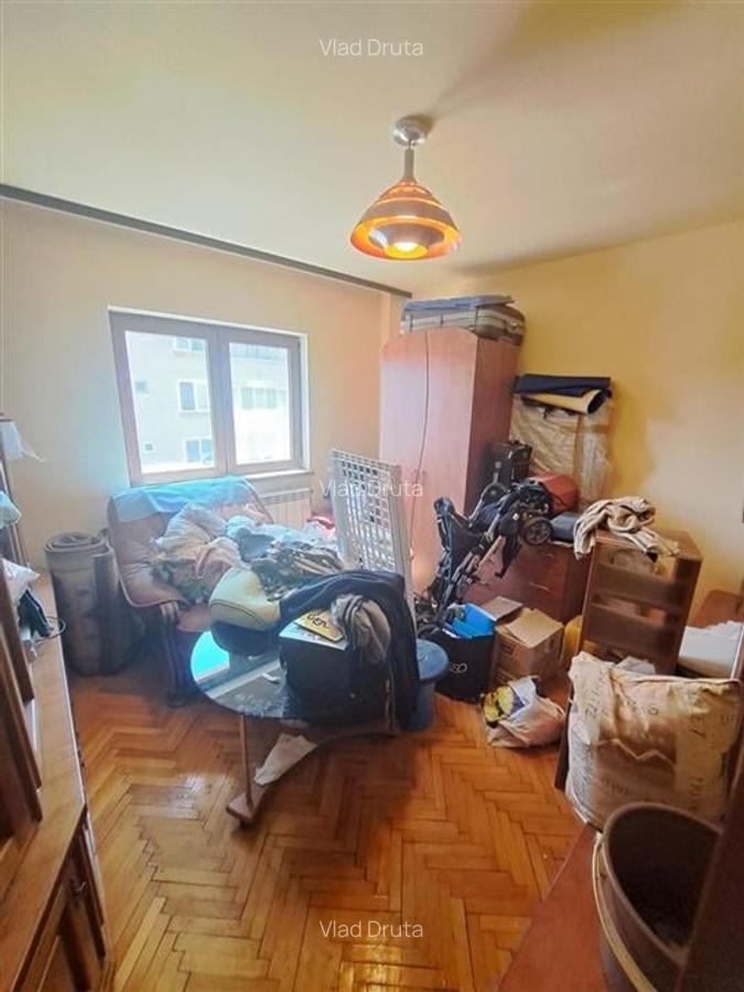 Apartament cu 3 camere decomandat în Bâlc - 5