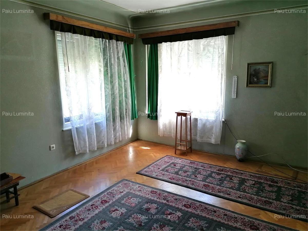 Apartament cu 3 camere semidecomandat în Central - 6