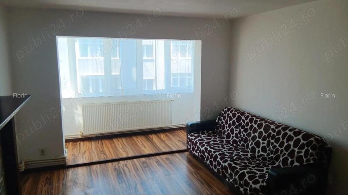 Apartament 3 camere Suceava de vanzare - 1