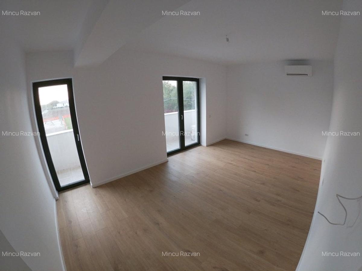 Apartament cu 3 camere decomandat în Băneasa - 12
