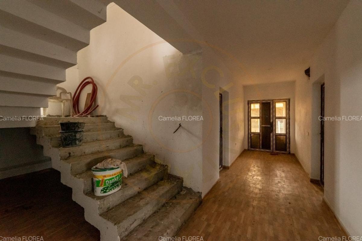 Casa noua caramida 6 camere Loc.Fagetelu OLT - 8