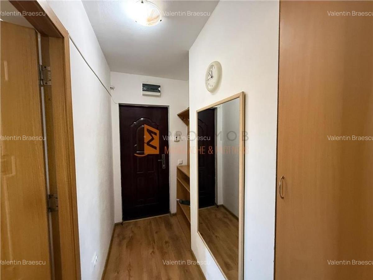 Garsoniera cf 1 decomandata zona Micro 14 - 4