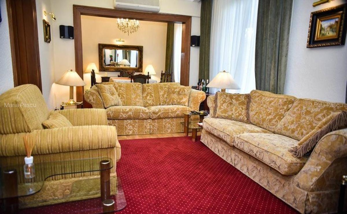 Casă / Vilă ROSETTI - 2