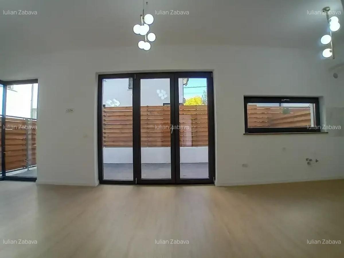 Casă cu 5 camere în Sisești - 5