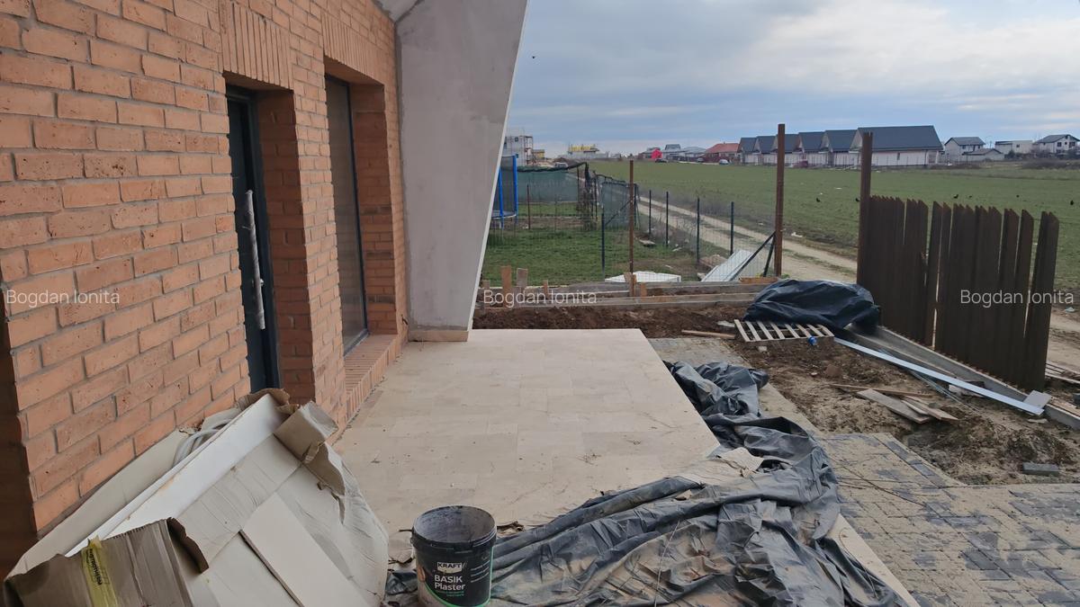 Casă cu 3 camere în Berceni - 14