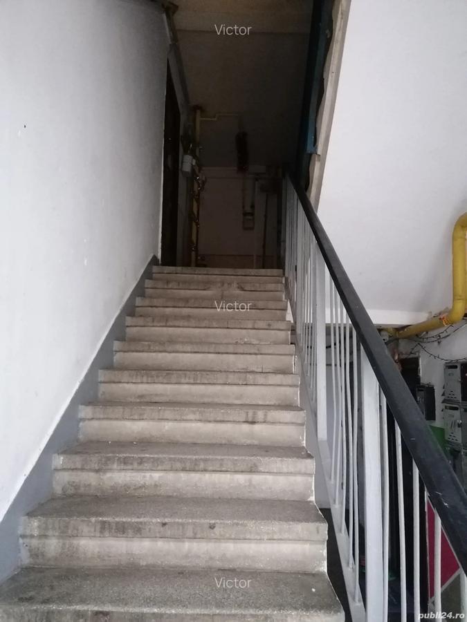 Apartament de vanzare - 6