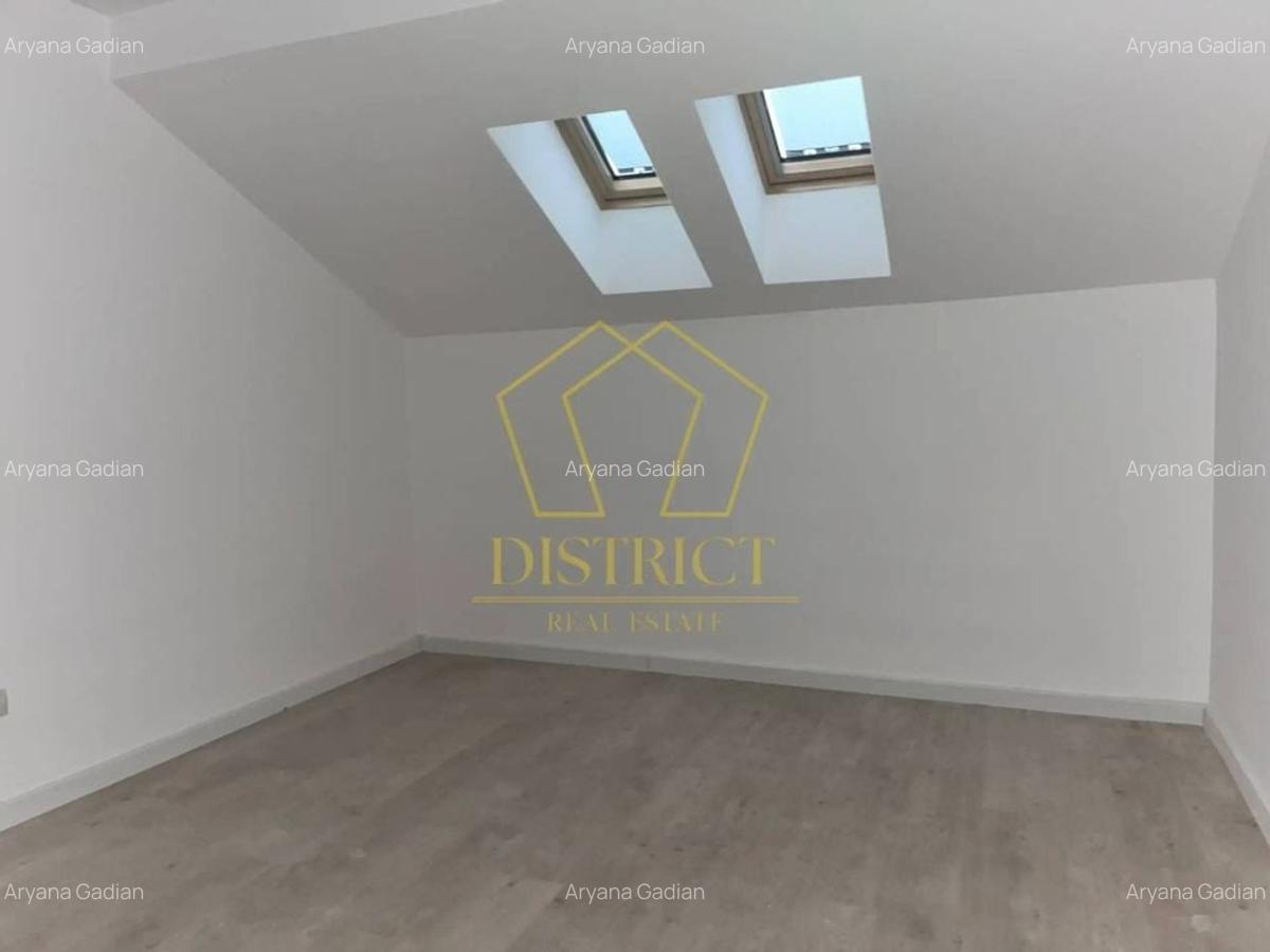 Apartament cu 3 camere decomandat în Giroc - 5