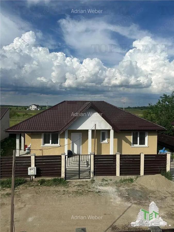 Vila individuala 3 camere, 2 bai, curte 350mp, zona linistita - 12