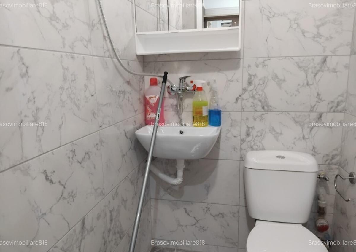 Oferim spre vanzare garsoniera in zona Astra - 2