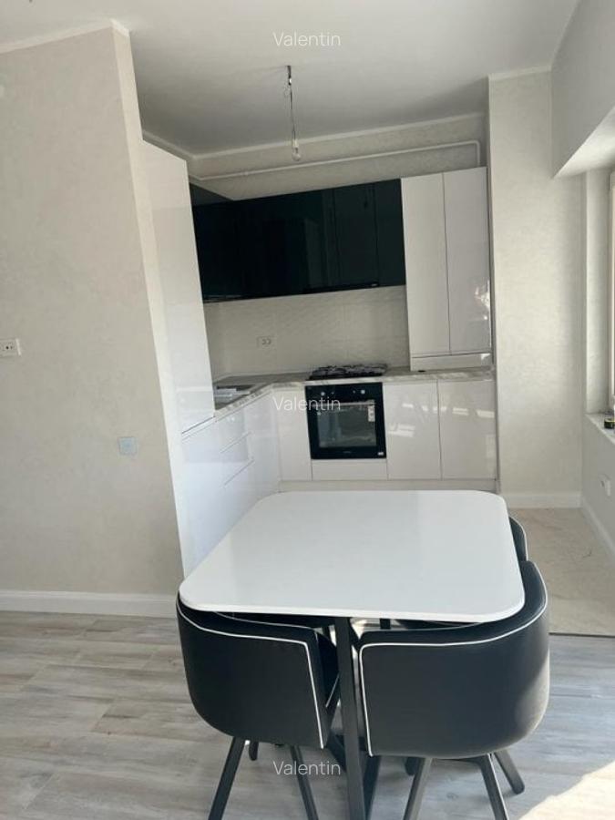 Apartament PREMIUM de inchiriat in complexul Royal Town - 11