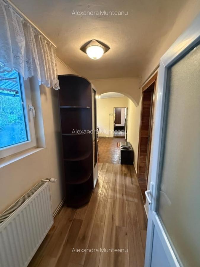 Casa 3 camere + teren 912mp zona Caraiman - 10 Casa 3 camere + teren 912mp zona Caraiman - 10